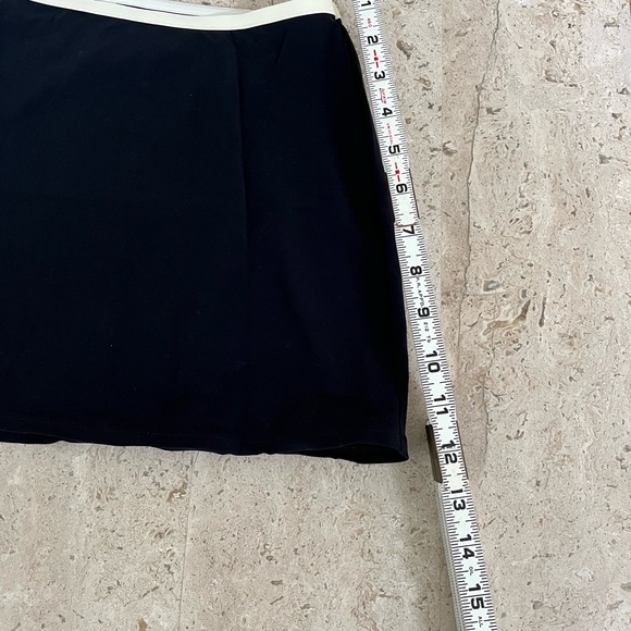 Victoria’s Secret skirt cover-up - Picture 3 of 6